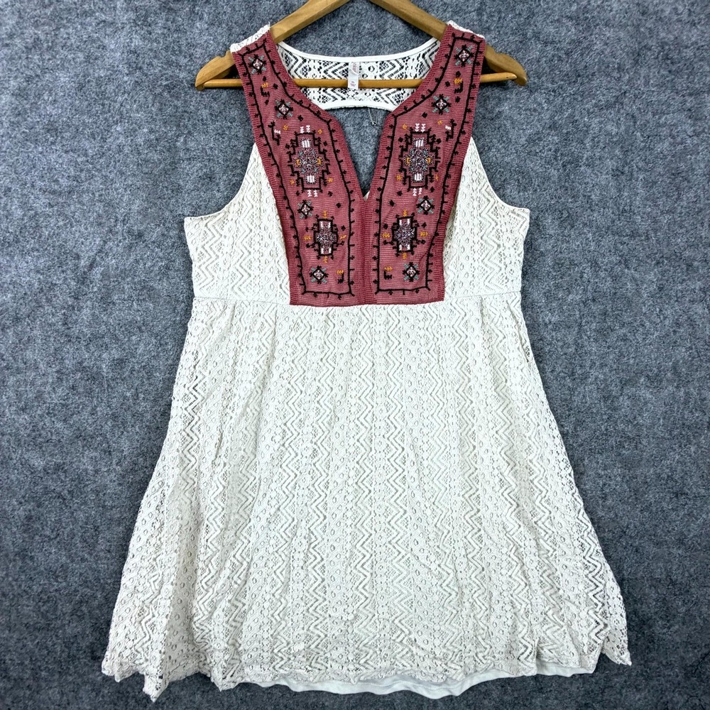Xhilaration Fit & Flare Mini Dress Women XL Beige Lace Embroidered Boho Festival